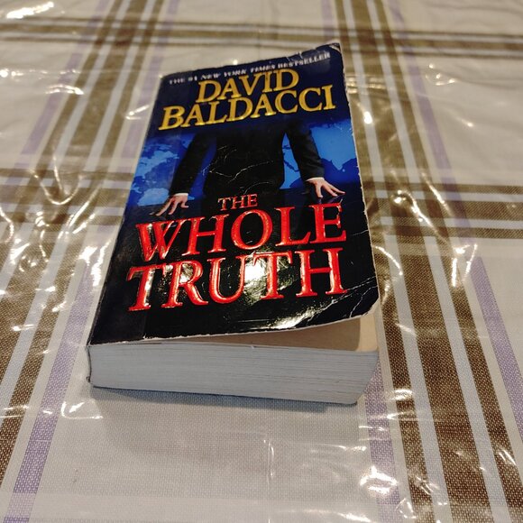 The Whole Truth (David Baldacci Novel) - Picture 4 of 12